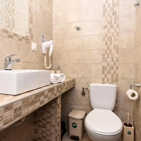 Anna Pousi Studios&apartment *