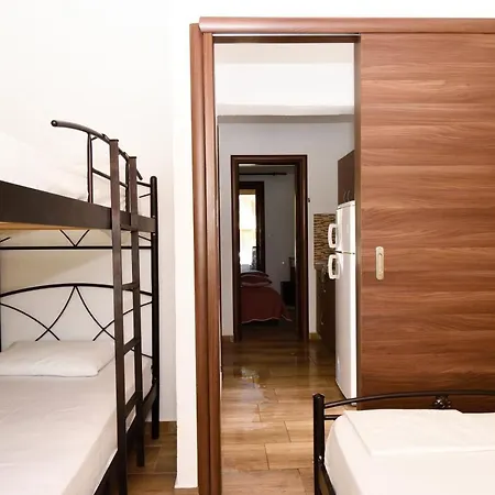 Anna Pousi Studios&apartment *