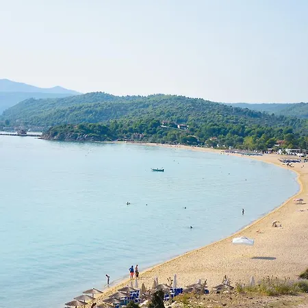 Anna Pousi & * 오르모스 파나기아스