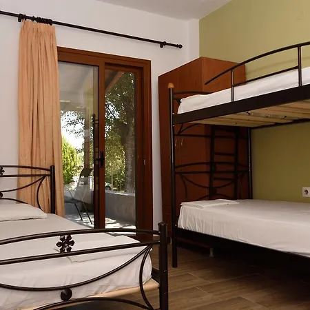 Appartement Anna Pousi & *