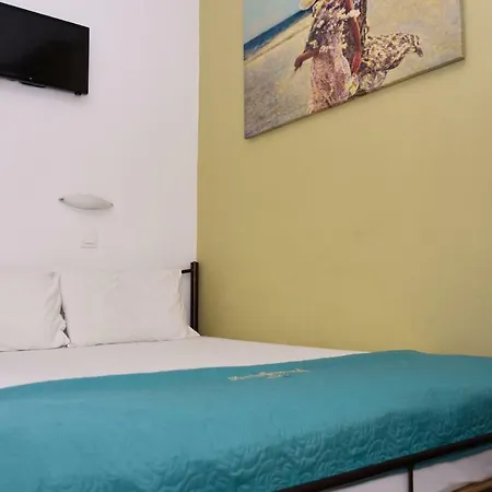 Apartament Anna Pousi &