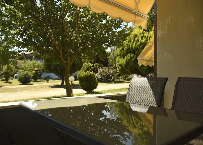 公寓 Anna Pousi & *